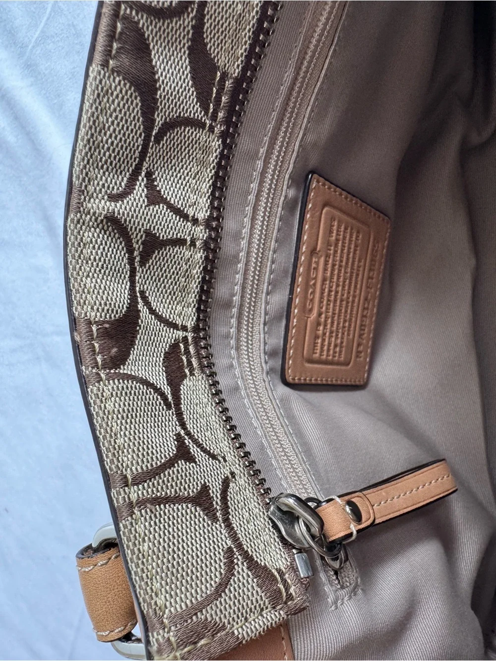 Coach Hamptons Signature Canvas Carryall F13065 signature C brown tan vintage